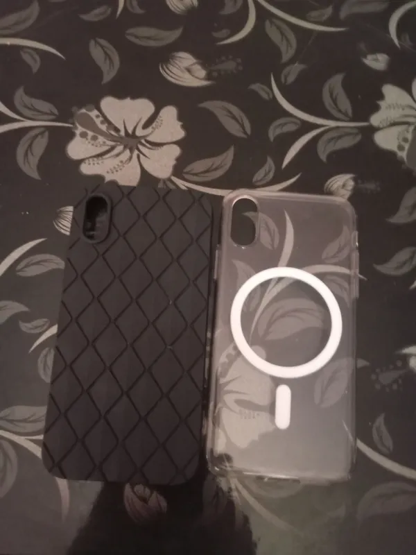 Продаётся iPhone X + 2 чехла в подарок 7 Продаётся iPhone X + 2 чехла в подарок 7