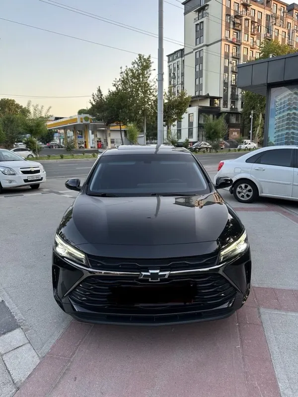 Продается Monza 1.5 3 Продается Monza 1.5 3