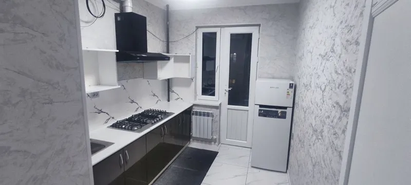 Buyuk ipak yoli metro yonida max way orqasi 4