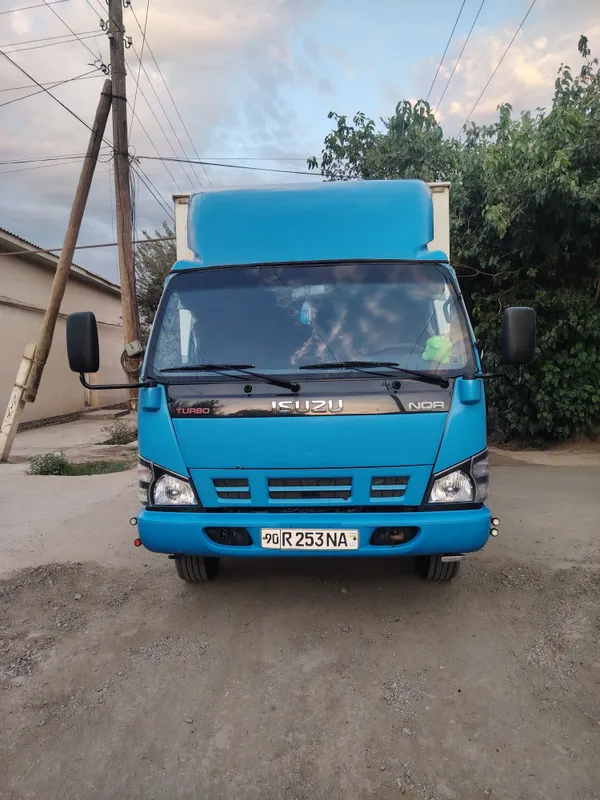 Isuzu NQR 71 PL sotiladi xolati yaxshi — фото 7