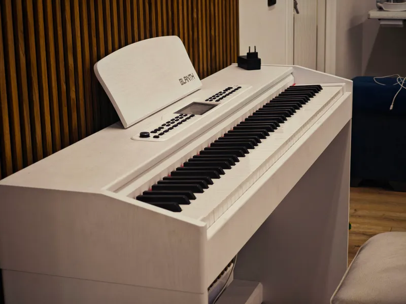 Piano BLANTH BL-8825 PVC WH, 88-key, пианино 1