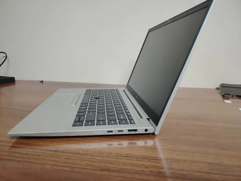 HP EliteBook 845 G8 2
