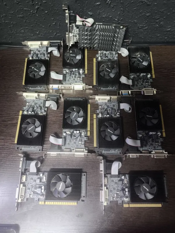 Winfox GT210 1Gb GDDR3 11шт 1 Winfox GT210 1Gb GDDR3 11шт 1