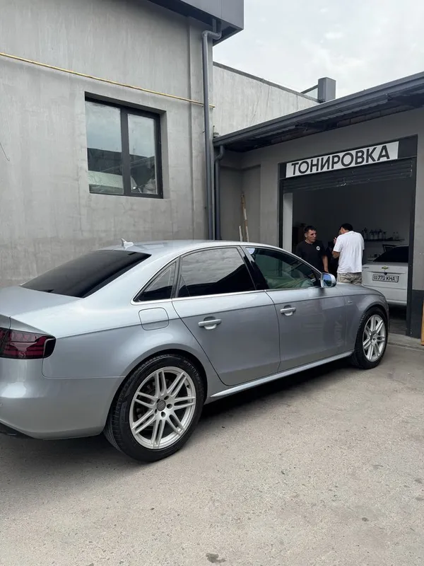 Audi A4 Kvatro 2010 3 Audi A4 Kvatro 2010 3