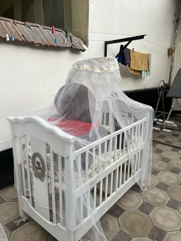 Kravat va belanchak sotiladi 5