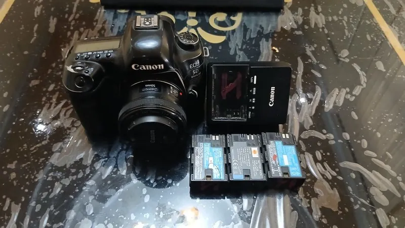Canon Mark 4 sotiladi — фото 1