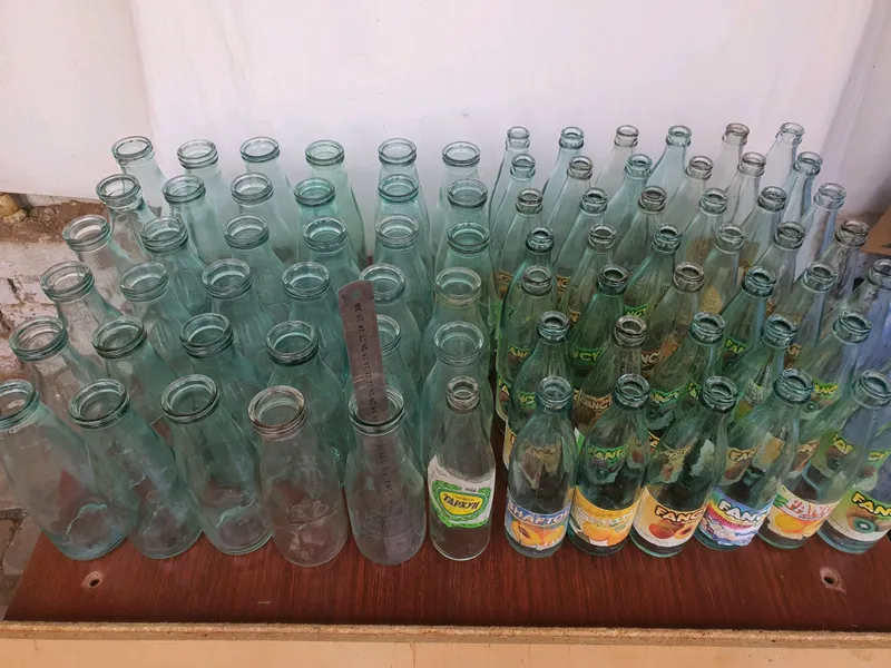 Бутылки Кефирные лимонадные СССР 2 Бутылки Кефирные лимонадные СССР 2