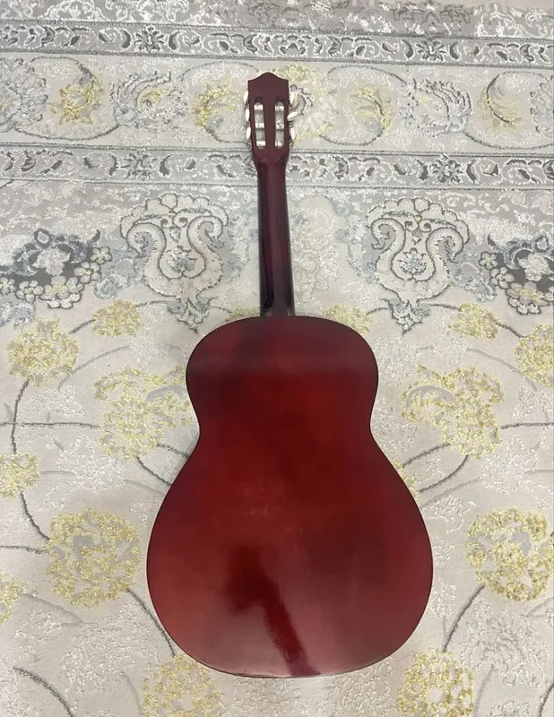 Classic gitara sotiladi — фото 1