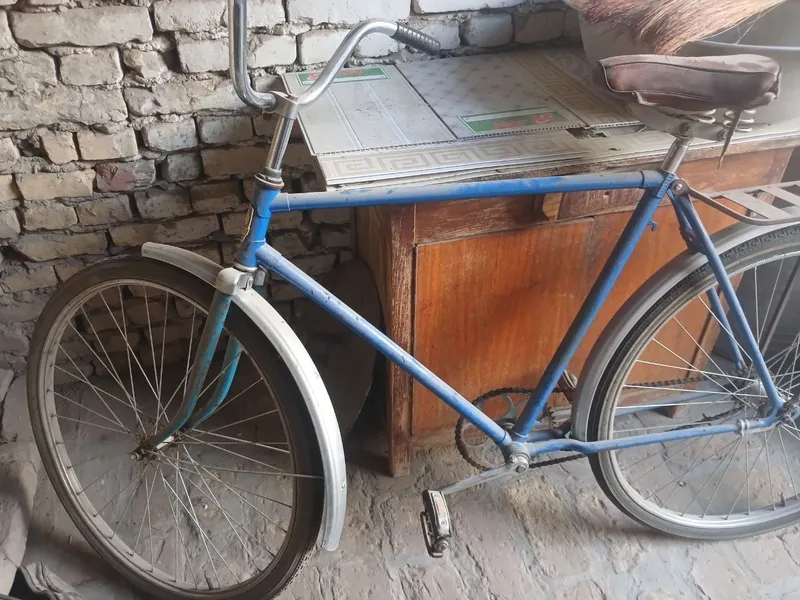 Velosiped sotiladi CCCR narxi kelishiladi — фото 1