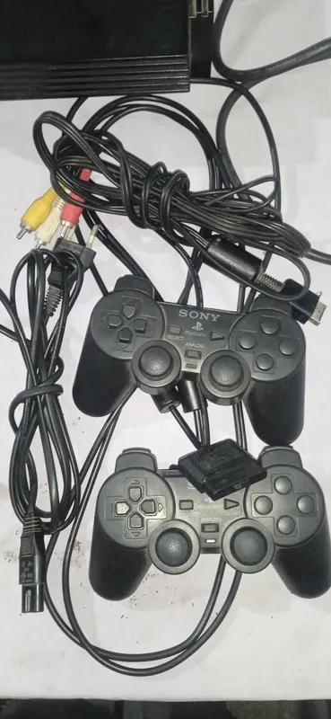 Playstation 2 fat sotiladi ishlaydi — фото 2