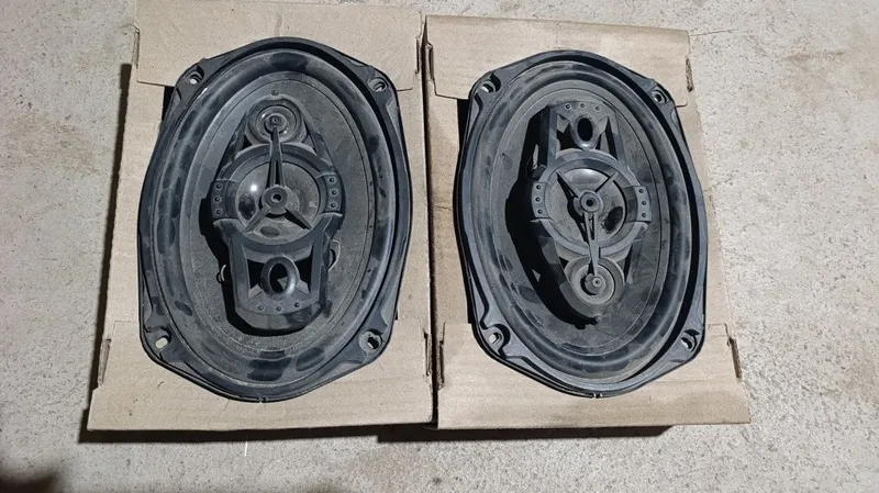 Кенвуд kenwood калонка сотилади Индонезия кимга Кизик болса алокага Кенвуд kenwood калонка сотилади Индонезия кимга Кизик болса алокага