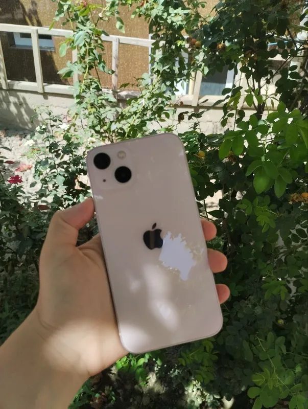 I phone 13 pink