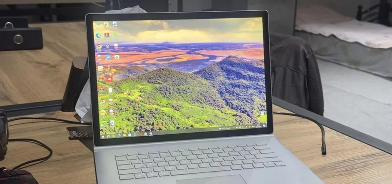 Microsoft Surface Book 2 1 Microsoft Surface Book 2 1