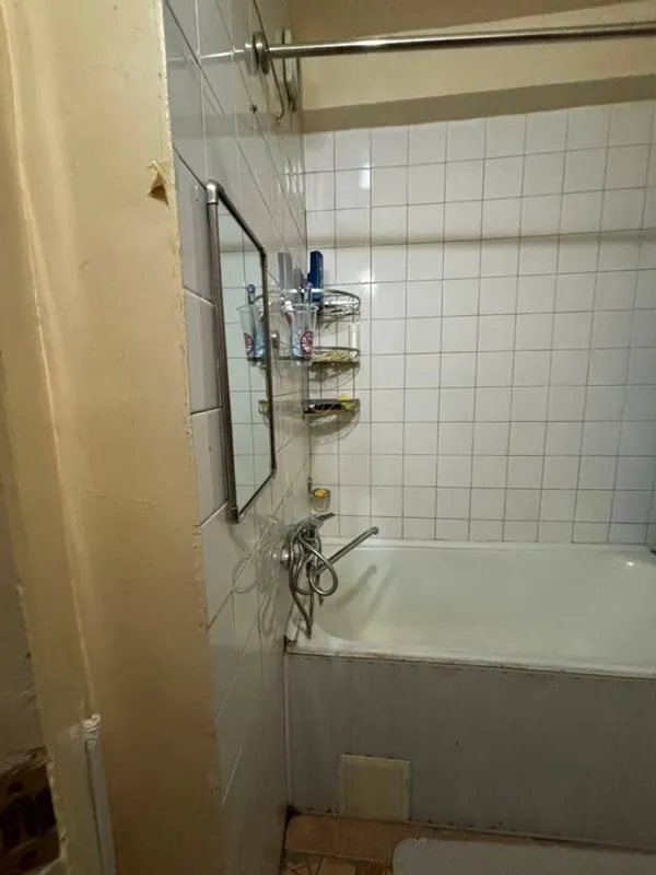 2 xonali kvartira sotiladi, 41 m², Oybek metrosi yaqinida 3