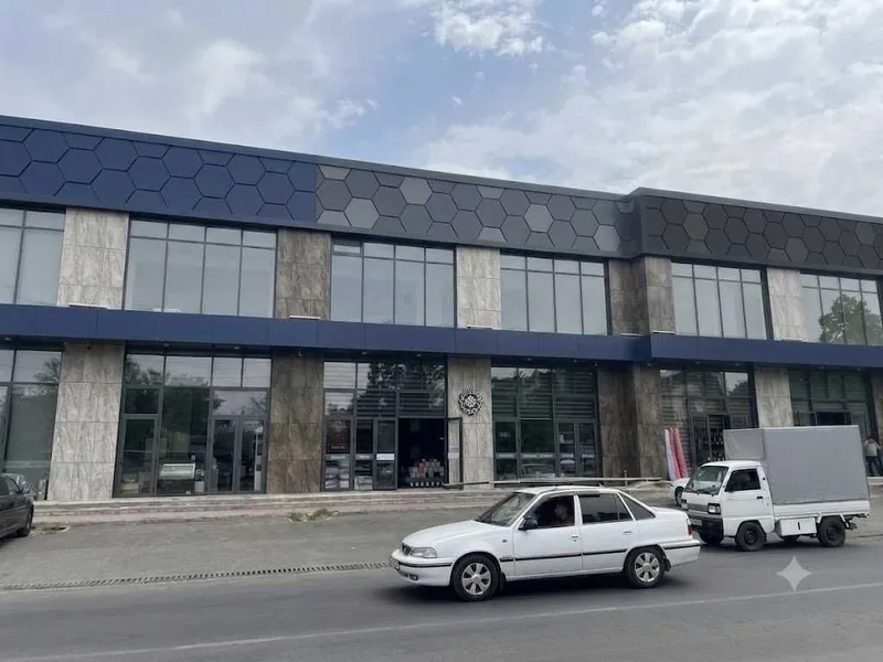 Продаётся здание Чиланзарском районе 1