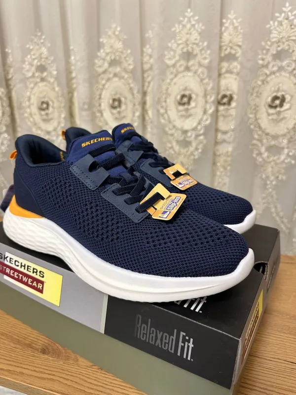 Skechers 40 razmer