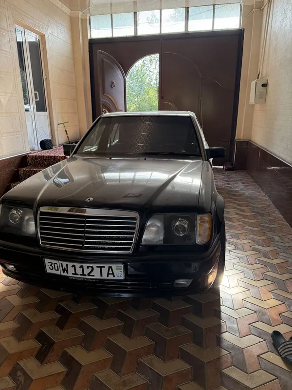Mercedes W 124 E 500 Proekt