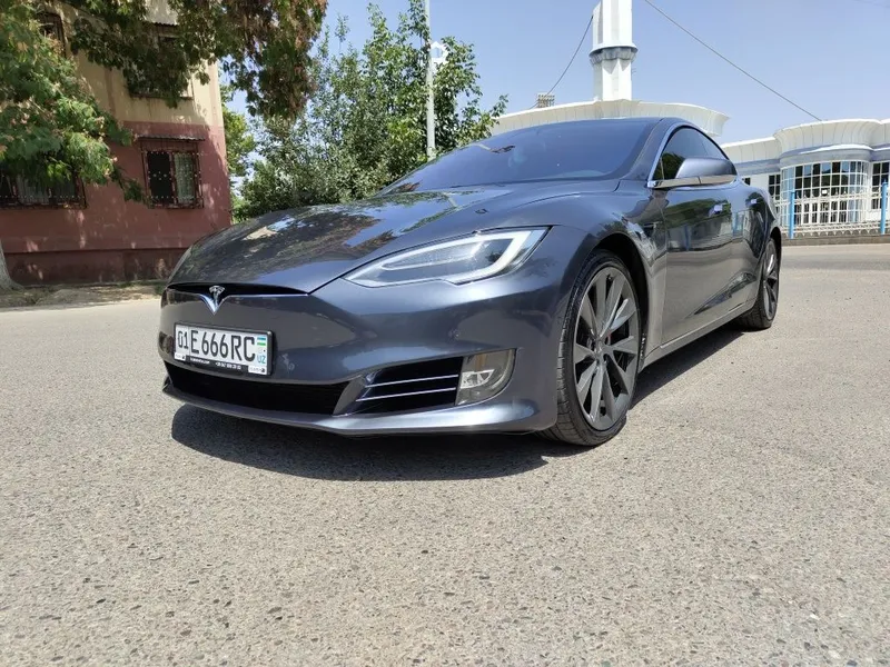 Tesla Model S 2020 perfomance p100d — фото 1