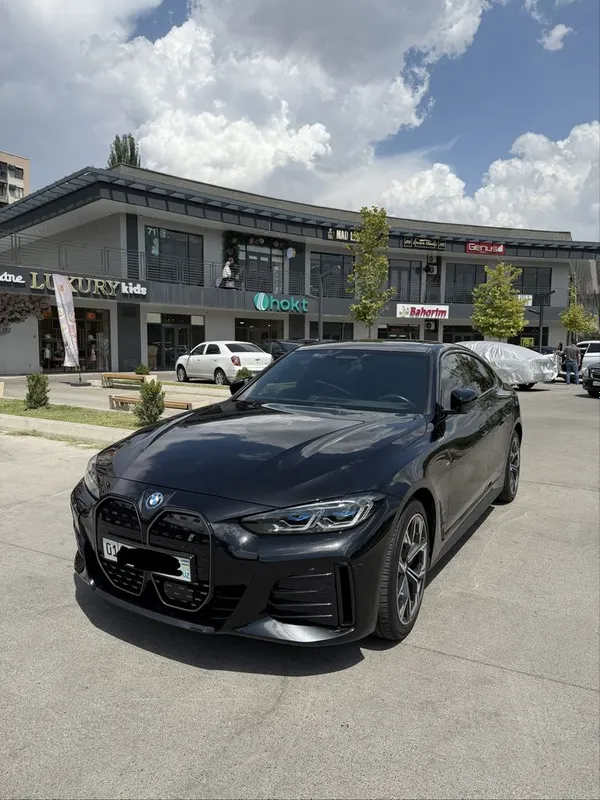 2024 BMW i-4 40 L e-drive 1