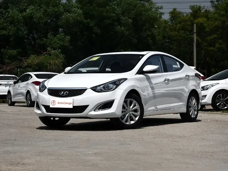 Hyundai Elantra с гарантией