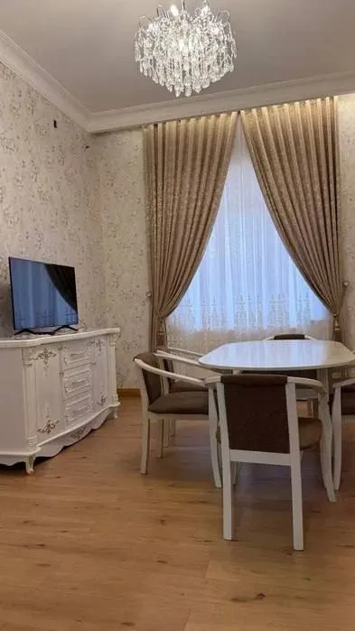 7-комнатная квартира, 374 м2, Мирзо Улугбек 3