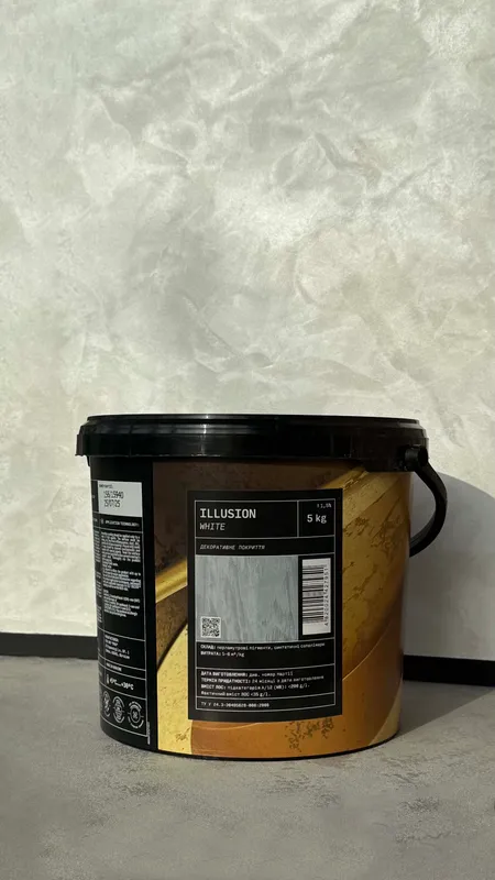Illusion ipak effektiga ega dekorativ suvoq