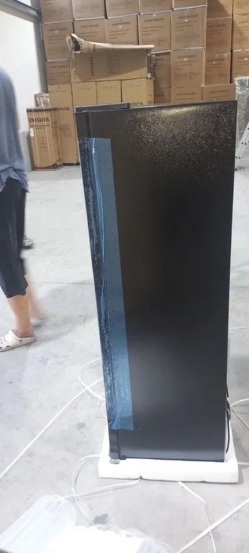 Винный холодильник от японского бренда Aiwa 3