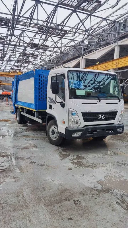 Hundai Mighty EX8 Мусуровоз — фото 1