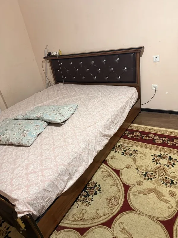 Spalniy mebel sotiladi 3