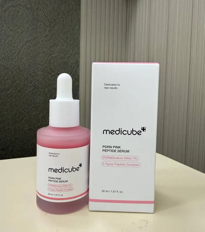 MEDICUBE Original Pink Serum