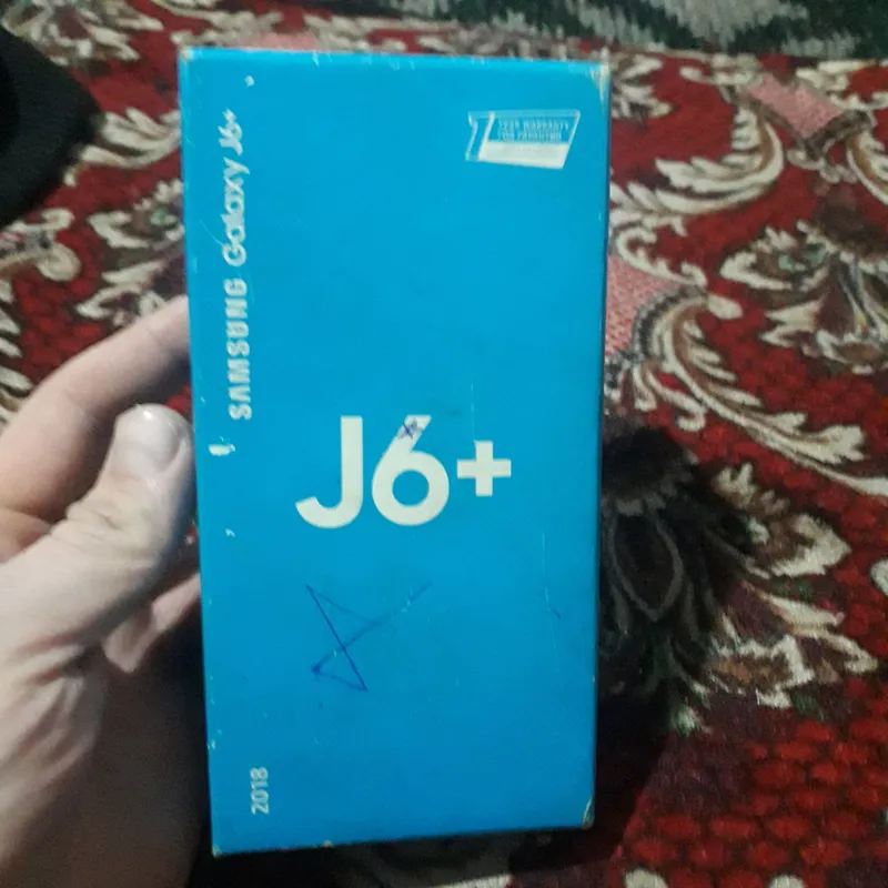 Samsung j6+