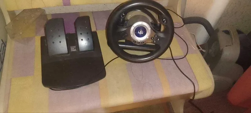 Игровой руль SVEN GC-W500