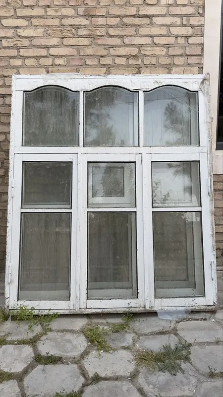 Taxtali derazalar