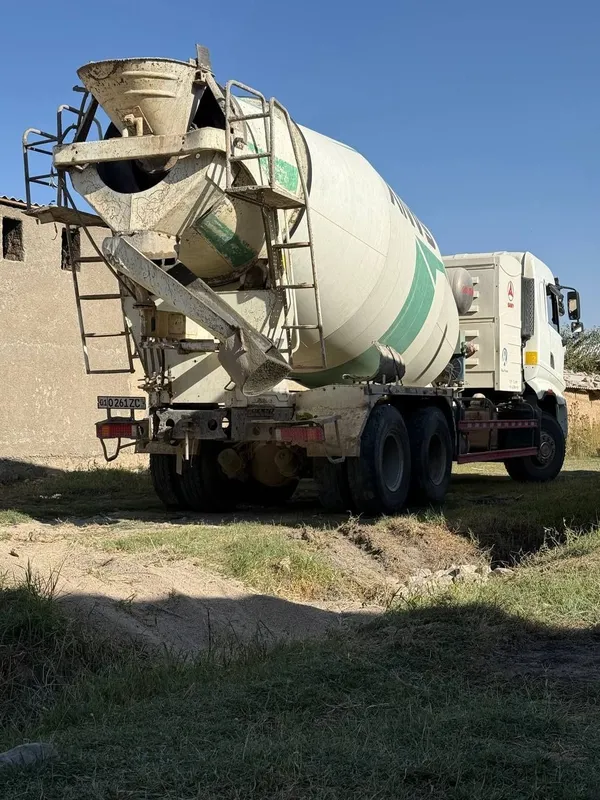 Тайор бетон Tayyor beton xizmati mikser sement hoaksin bilan ishlaymiz — фото 1