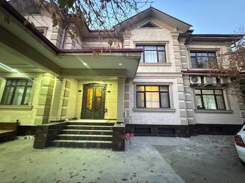 7 xonali kvartira, 450 m2, Mirzo Ulug'bek 1 7 xonali kvartira, 450 m2, Mirzo Ulug'bek 1