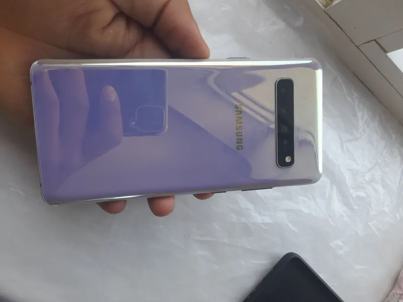 Samsung Galaxy s10 5G 4 Samsung Galaxy s10 5G 4