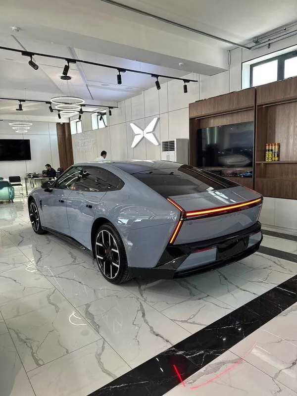 XPENG P7 Next Rasmiy kafolat bilan 750 km — фото 2
