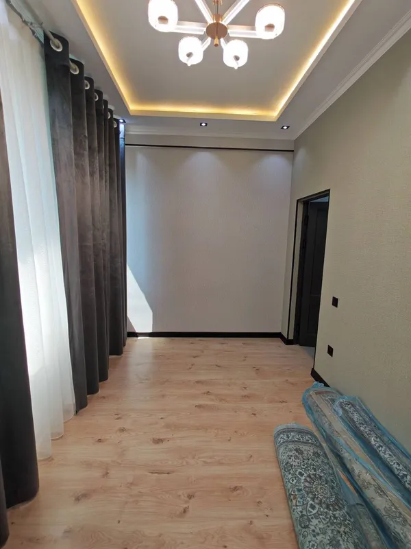 3 xonali kvartira sotiladi, 70 m², 2/8, Yashnobod tumani 2