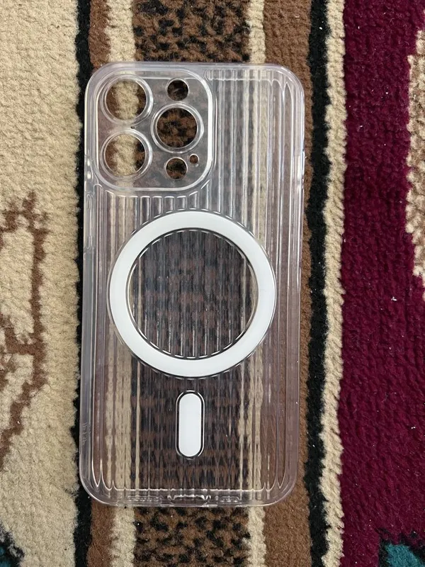 Iphone 13 pro chexollari sotiladi 8