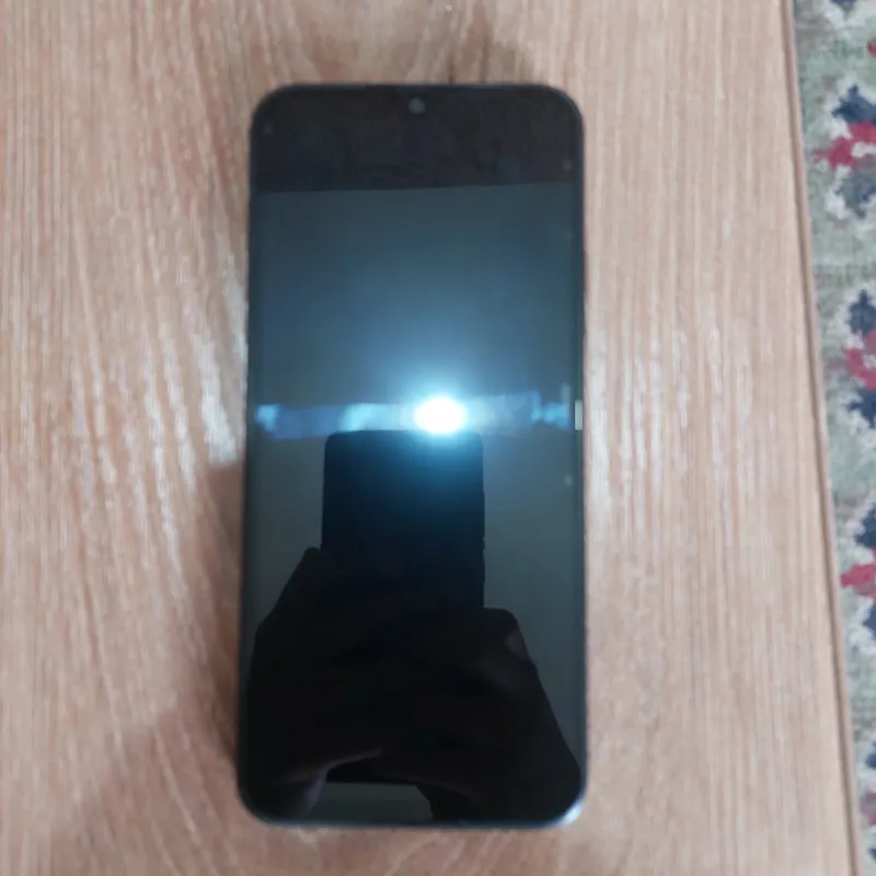 Redmi 15c sotiladi Redmi 15c sotiladi