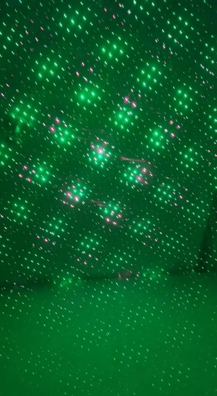 Mini Lazer Proektor YL-09 sotiladi