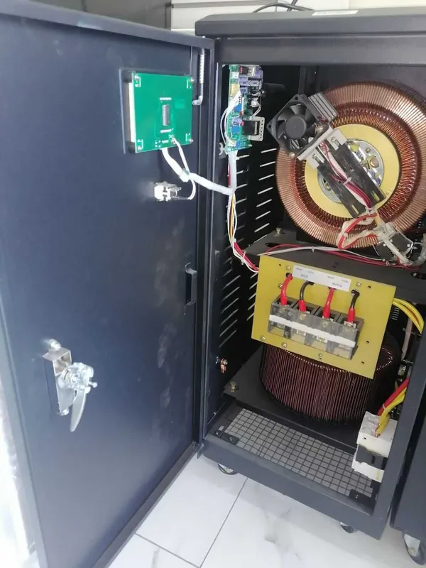 Мощный стабилизатор AIWA 20,000 VA — Безопасность вашей техники! 5 Мощный стабилизатор AIWA 20,000 VA — Безопасность вашей техники! 5