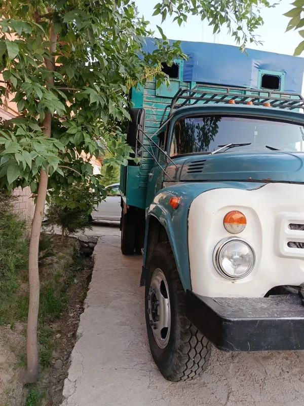 Mashina zil sotiladi 2