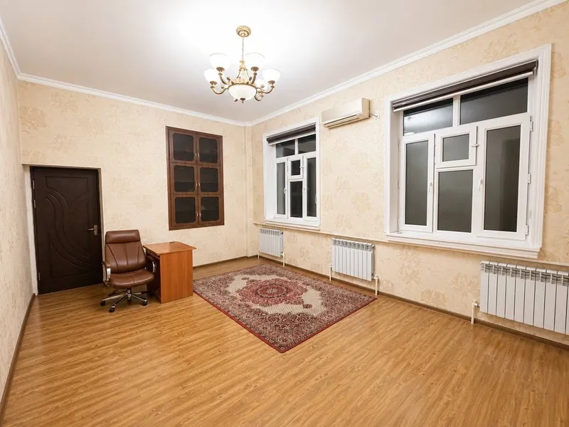 Продается дом, 5 комнат, 3 сотки, Кары Нияза, Х. Олимджана, срочно 2