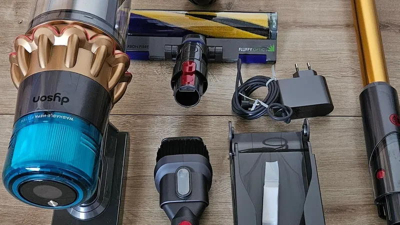 Dyson V15 Total Clean Absolute — максимальная чистота без компромиссов — фото 1