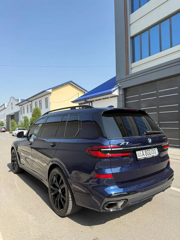 Продаю свою bmw x7 40i — фото 1