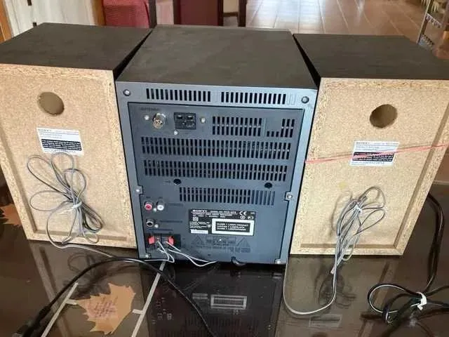 Музцентры Sony MHC-VX555 и Sony cmt-gp5 — фото 3
