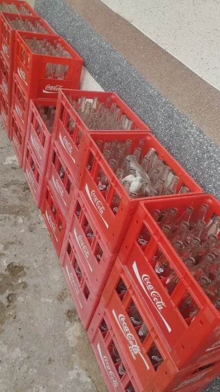 Kola tara sotiladi Kola tara sotiladi