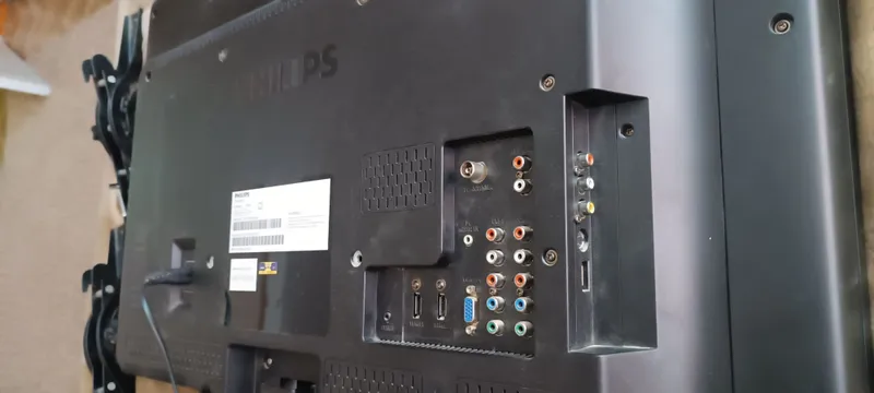 Продаётся телевизор Phillips 32 PFL3605S/98 FULL HD не смарт — фото 2