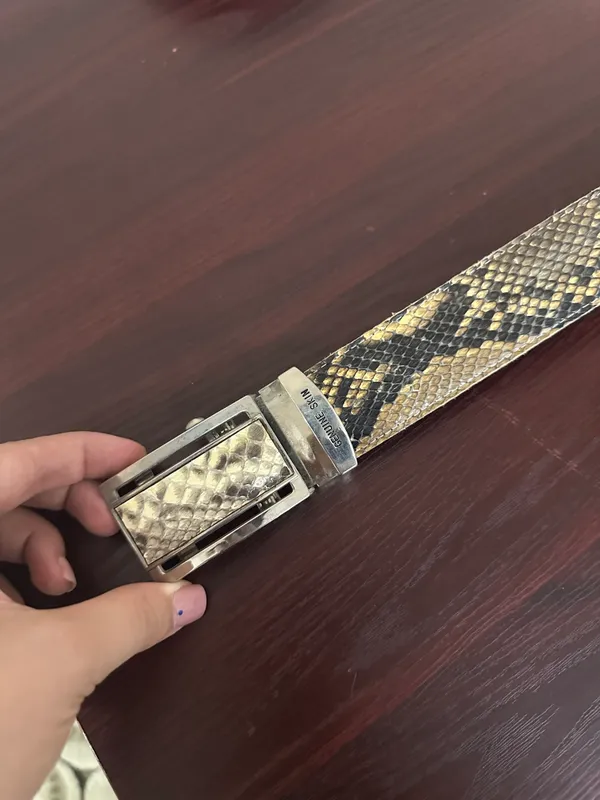 Ilon terisidan erkaklar kamari 4